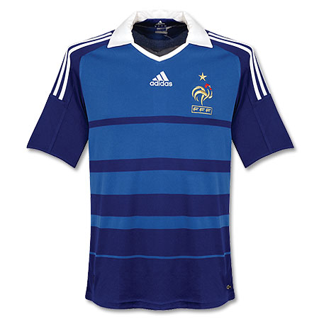 Neues Frankreich-Trikot für 2009 – Captain Trikot
