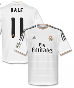 Real_Madrid_Home_Trikot_2013_2014_Bale_11